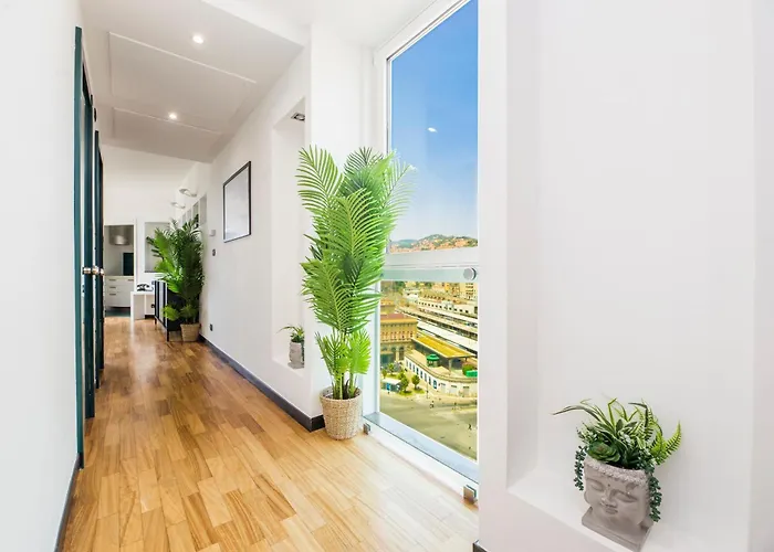 Corte Dei Lambruschini Vista Panoramica Della Citta Posteggio Privato جنوة